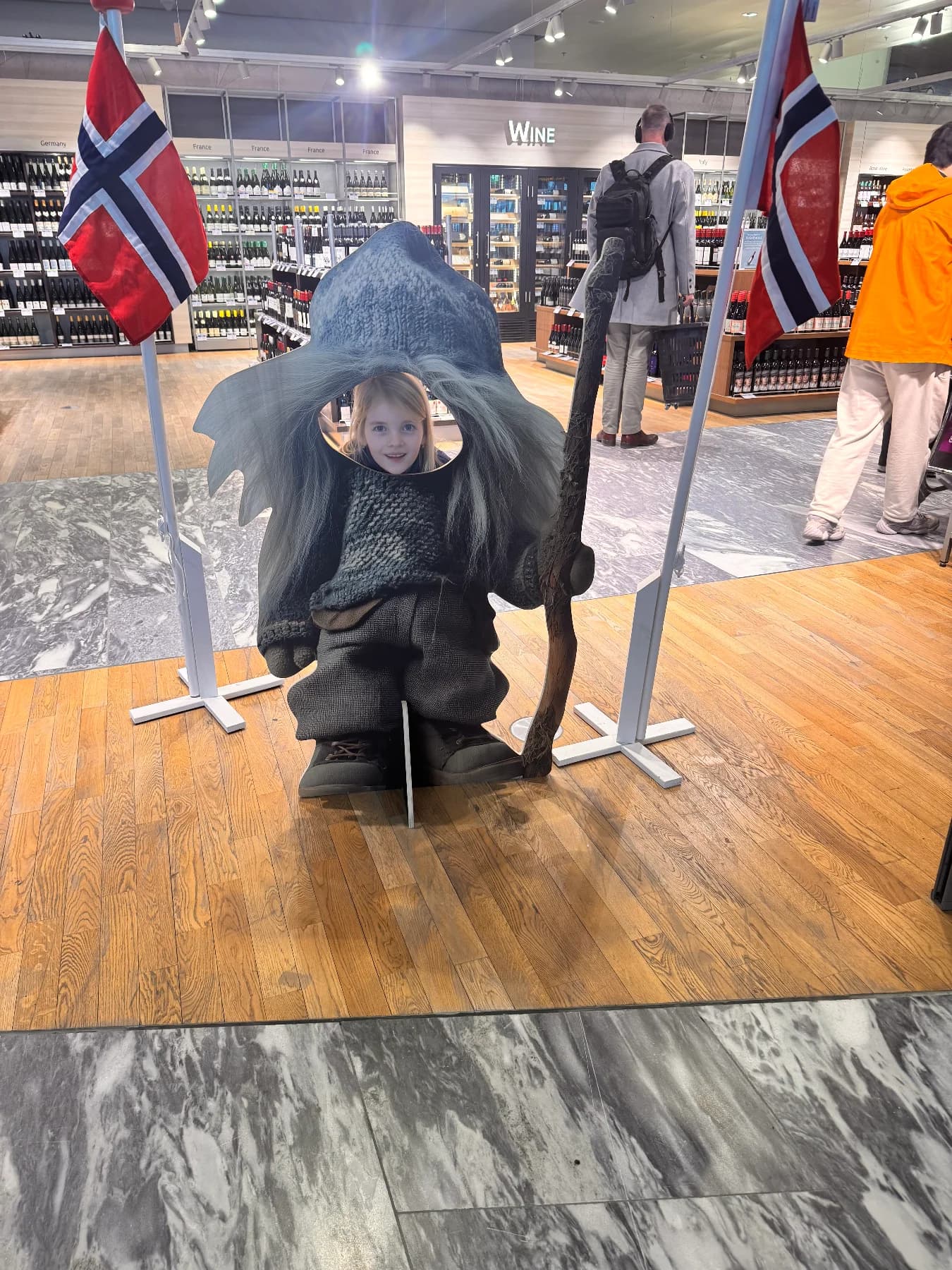 Šenov u NJ → Krakov → Oslo → Narvik → Harstad